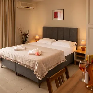 Rodos House Pensiune